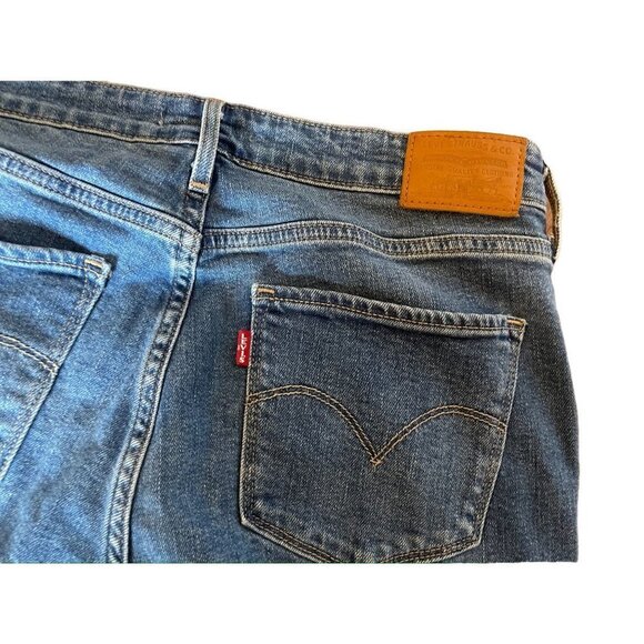 LEVI'S Premium Denim 721 High Rise Skinny Distressed Busted Knee Jean - Picture 9 of 12